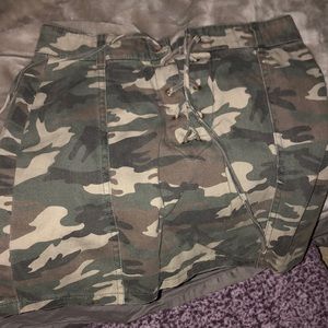 Camo skirt